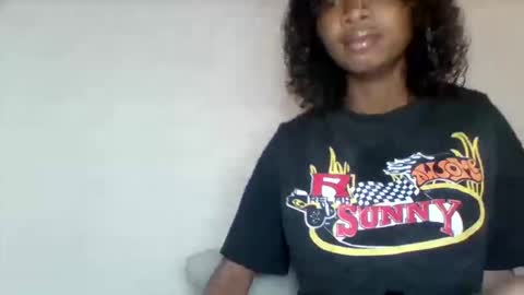 kamillah69 online show from December 2025 08:43:01 AM