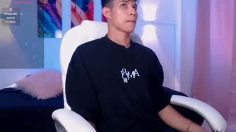 Kami online show from March 2026 06:22:02 PM