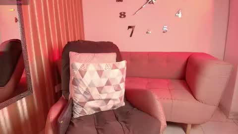 Snapshot of kamy_glam chatting on November 2025 07:56:02 PM KAMY online show from November 2025 07:56:02 PM