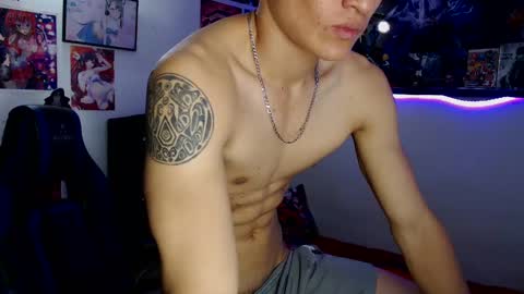 andres online show from March 2025 10:52:02 PM