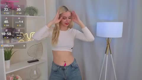 Alice online show from September 2025 03:21:01 AM