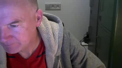 Robbie online show from January 2025 05:58:01 AM