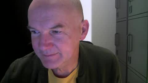 Robbie online show from February 2025 06:01:01 AM
