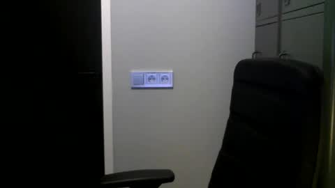 Robbie online show from October 2025 04:55:02 AM