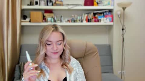 Kara. Off from 15th till 24th of December online show from September 2025 10:09:01 PM