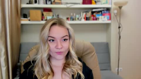 Kara. Off from 15th till 24th of December online show from October 2025 10:52:01 PM