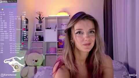 Julia online show from September 2025 10:26:02 PM