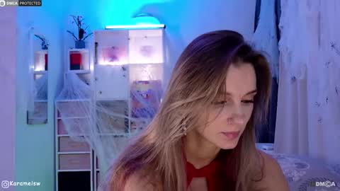 Julia online show from November 2025 11:16:01 PM