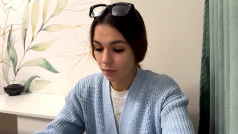 kareentrueax online show from October 2025 06:19:02 PM