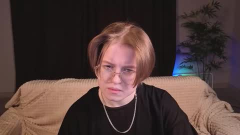 Karen online show from March 2026 01:14:01 AM