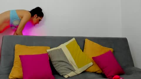 Karen online show from March 2026 12:05:01 PM