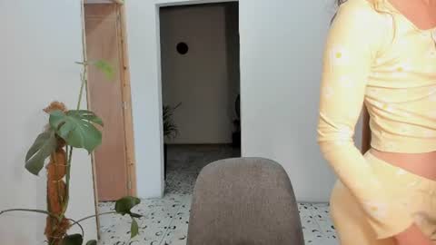 Karen Arango online show from June 2026 11:13:01 AM