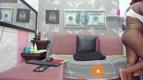 Karen online show from January 2025 11:45:01 PM