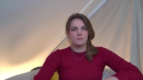 Karen online show from September 2025 06:43:02 PM