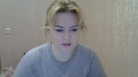 Snapshot of karennelsonx chatting on January 2025 08:25:02 AM karennelsonx online show from January 2025 08:25:02 AM