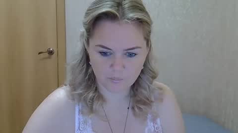 Snapshot of karennelsonx chatting on September 2025 07:21:02 AM karennelsonx online show from September 2025 07:21:02 AM