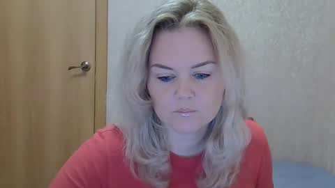 Snapshot of karennelsonx chatting on September 2025 12:31:02 PM karennelsonx online show from September 2025 12:31:02 PM