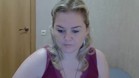Snapshot of karennelsonx chatting on September 2025 01:05:02 PM karennelsonx online show from September 2025 01:05:02 PM