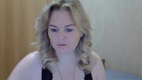 Snapshot of karennelsonx chatting on October 2025 08:22:02 AM karennelsonx online show from October 2025 08:22:02 AM
