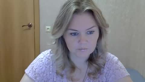 Snapshot of karennelsonx chatting on November 2025 09:31:01 AM karennelsonx online show from November 2025 09:31:01 AM