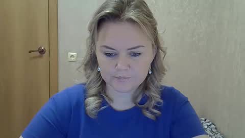 Snapshot of karennelsonx chatting on November 2025 11:10:01 AM karennelsonx online show from November 2025 11:10:01 AM