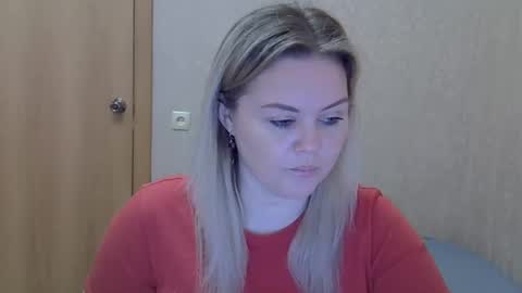 karennelsonx online show from May 2026 12:11:02 PM