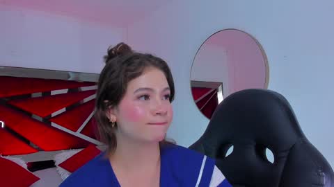 Karen online show from January 2025 09:28:01 PM