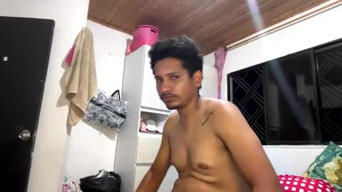 kariina candy and fox online show from February 2026 04:20:01 AM