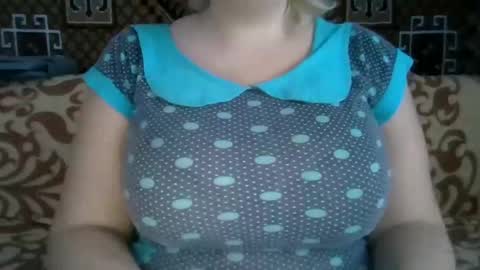 Snapshot of karilina_hi chatting on December 2024 06:13:02 AM Karilina Hi online show from December 2024 06:13:02 AM