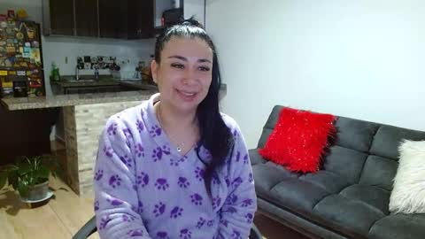 karime lee online show from April 2026 10:42:01 AM