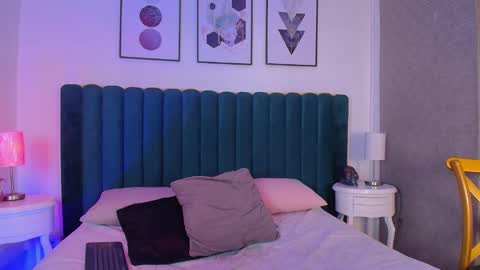 Karina online show from January 2025 07:36:01 AM