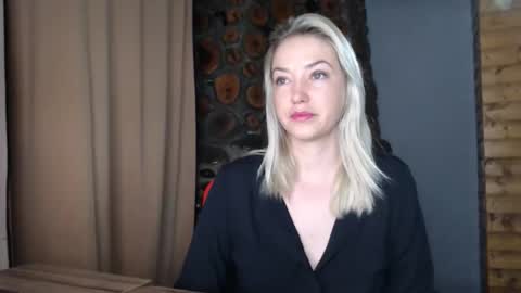 Snapshot of karina_fun chatting on February 2026 04:11:01 AM karina online show from February 2026 04:11:01 AM