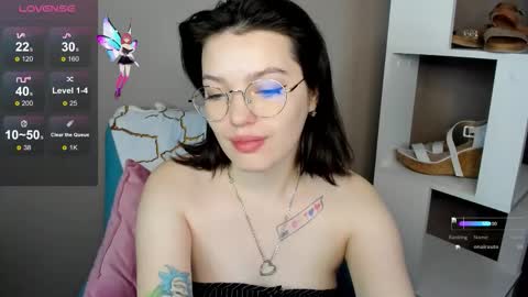 Snapshot of karina_kelly chatting on November 2025 02:21:01 AM karina online show from November 2025 02:21:01 AM