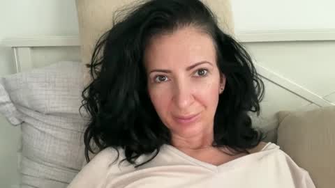 Karina online show from January 2025 11:22:01 AM