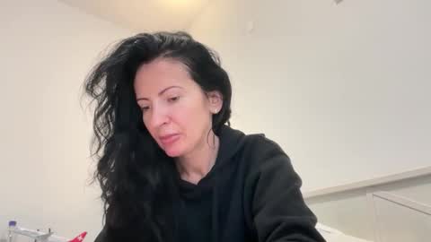 Karina online show from February 2026 02:49:01 PM