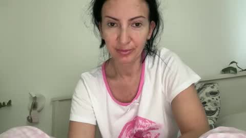 Karina online show from June 2026 10:58:02 AM