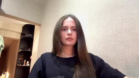 Lilu online show from May 2026 01:50:01 PM