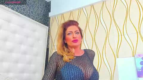 KARISSIA online show from January 2025 10:44:01 AM