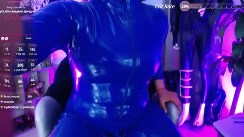 Snapshot of kariyn_milf chatting on December 2024 05:59:01 AM Y ZAHRA im expecting 200 thumbs up on my altar online show from December 2024 05:59:01 AM