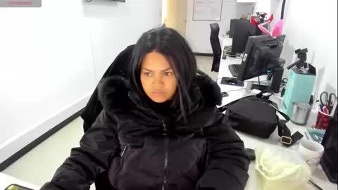 karla_cg online show from October 2025 01:53:02 PM