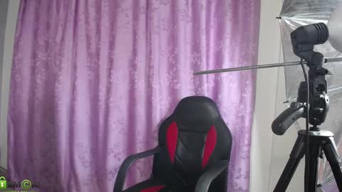 Karla online show from February 2025 07:14:02 PM