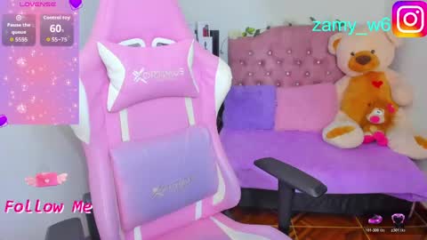Snapshot of karla_cutee1 chatting on April 2026 05:05:02 AM karla online show from April 2026 05:05:02 AM