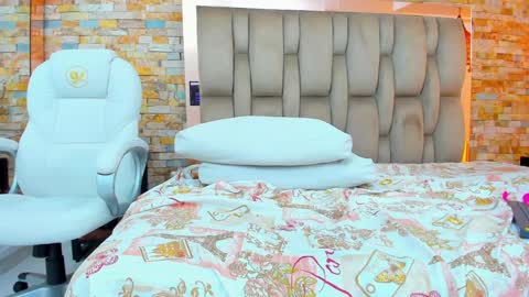 Snapshot of karla_dunn chatting on January 2025 03:26:01 AM Karla online show from January 2025 03:26:01 AM