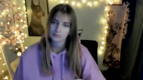 Snapshot of karla_flower chatting on February 2026 01:39:01 PM Karla online show from February 2026 01:39:01 PM