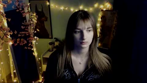 Snapshot of karla_flower chatting on February 2026 01:27:02 PM Karla online show from February 2026 01:27:02 PM