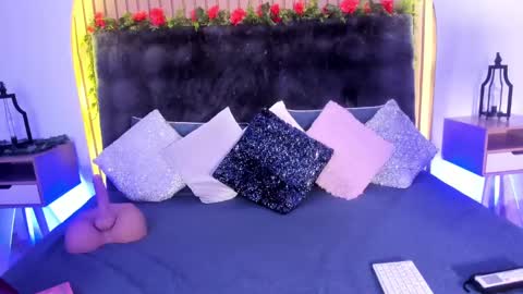 Karla Gonzaless online show from February 2025 06:55:01 PM