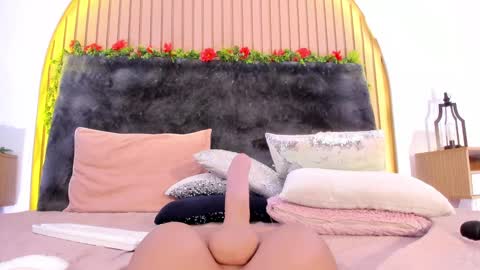 Karla Gonzaless online show from February 2025 05:18:02 PM