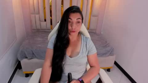 Karla  online show from March 2025 02:02:02 PM