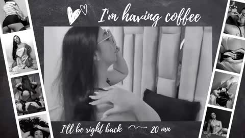 Karla  online show from September 2025 10:59:02 AM