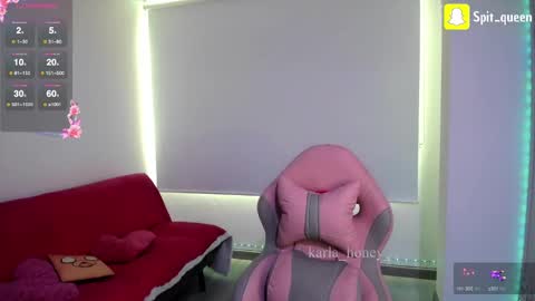 Karla online show from September 2025 04:19:01 PM